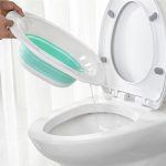 Facilité d'utilisation avec ce bain de siège pliable